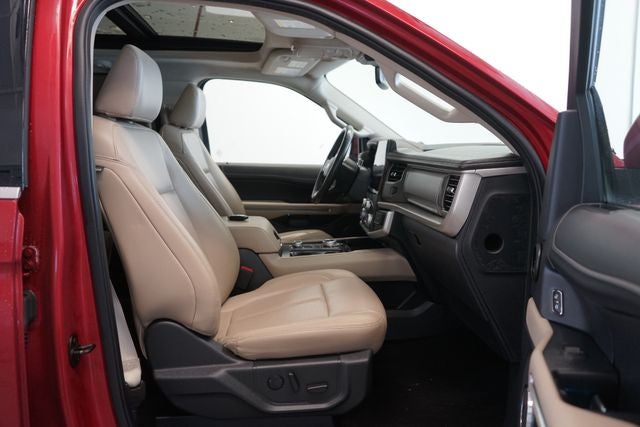 2022 Ford Expedition Max XLT