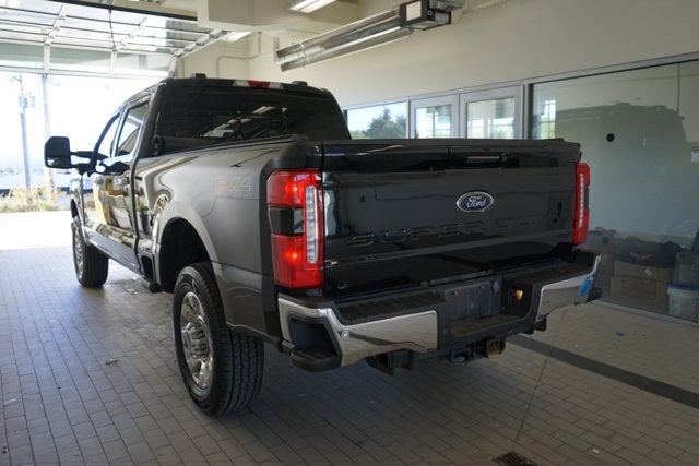 2023 Ford F-350SD Lariat