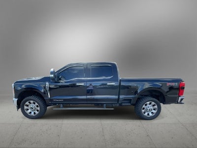 2023 Ford F-350SD Lariat