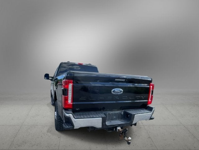 2023 Ford F-350SD Lariat