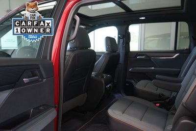 2024 GMC Acadia AT4