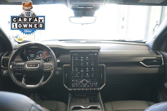 2024 GMC Acadia AT4