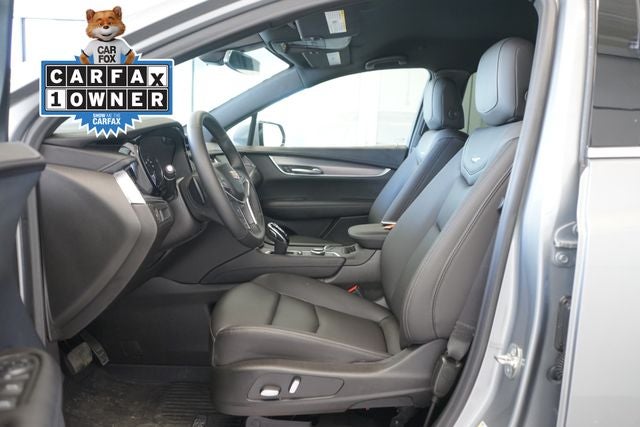 2026 Cadillac XT5 Luxury