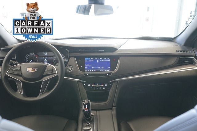 2026 Cadillac XT5 Luxury
