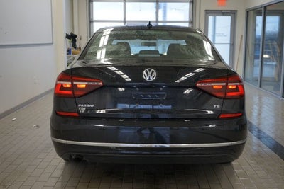 2019 Volkswagen Passat 2.0T Wolfsburg