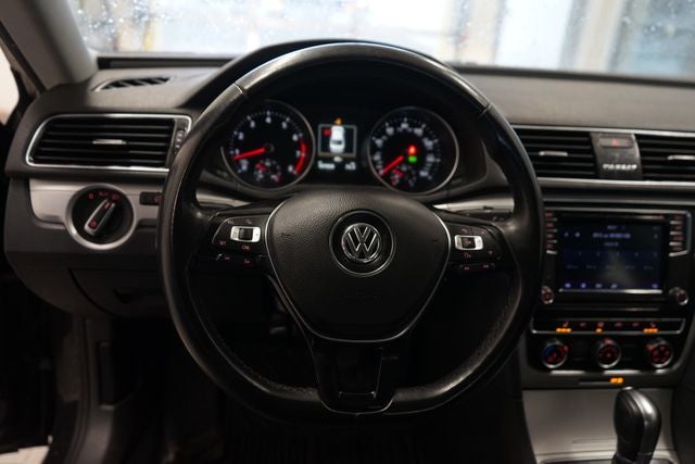 2019 Volkswagen Passat 2.0T Wolfsburg