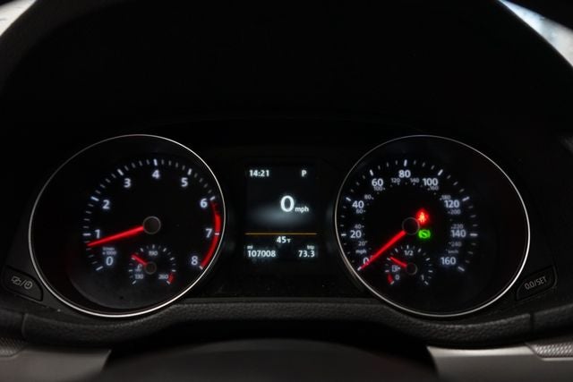 2019 Volkswagen Passat 2.0T Wolfsburg