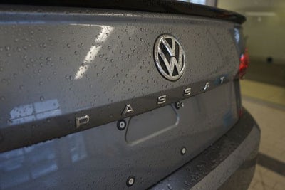 2021 Volkswagen Passat 2.0T R-Line