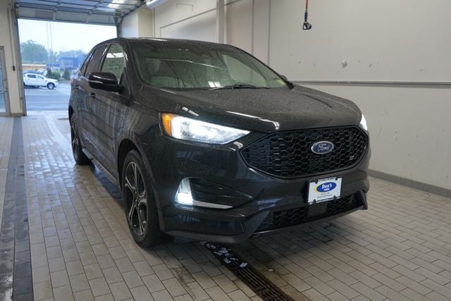 2020 Ford Edge ST