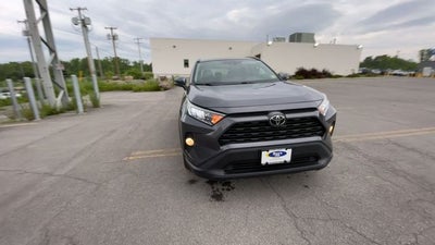 2020 Toyota RAV4 XLE
