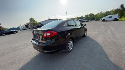 2013 Ford Fiesta SE