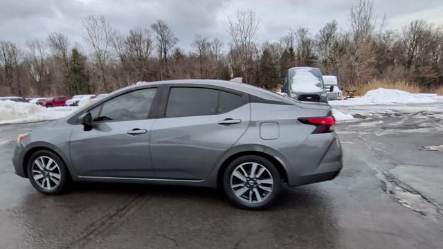 2021 Nissan Versa 1.6 SV