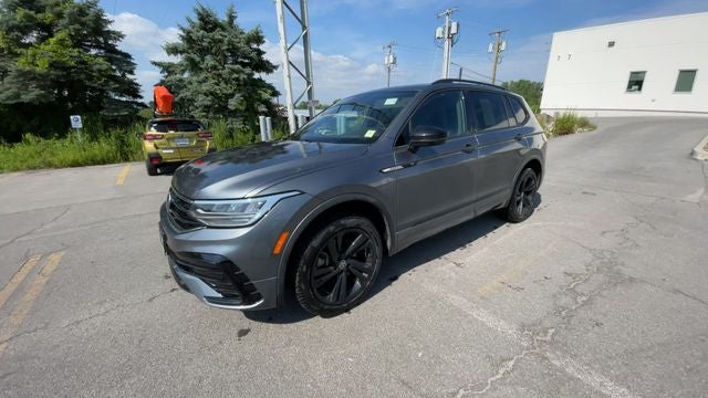 2024 Volkswagen Tiguan 2.0T SE R-Line Black