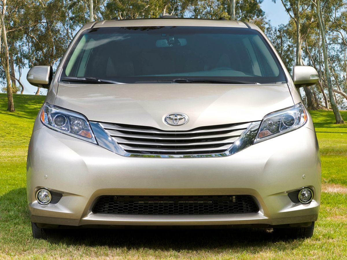 2016 Toyota Sienna XLE 7 Passenger