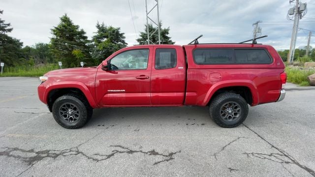 2017 Toyota Tacoma SR5