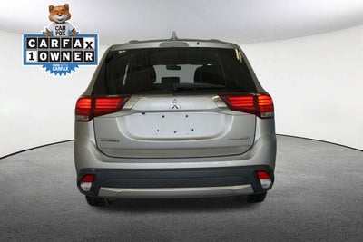 2018 Mitsubishi Outlander ES