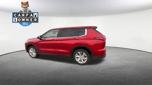 2025 Mitsubishi Outlander ES