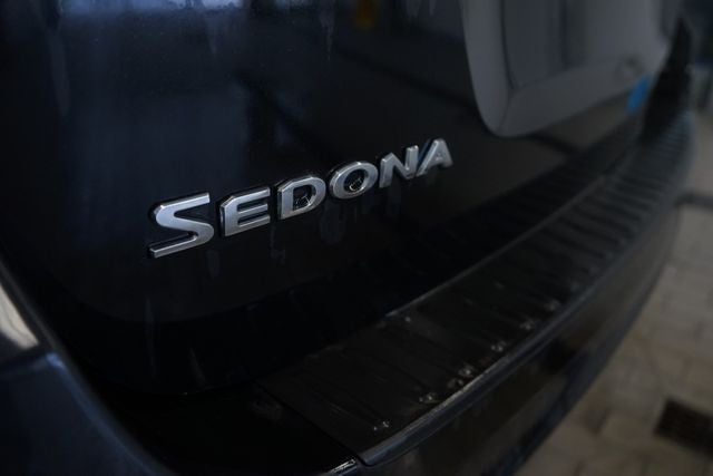 2016 Kia Sedona LX