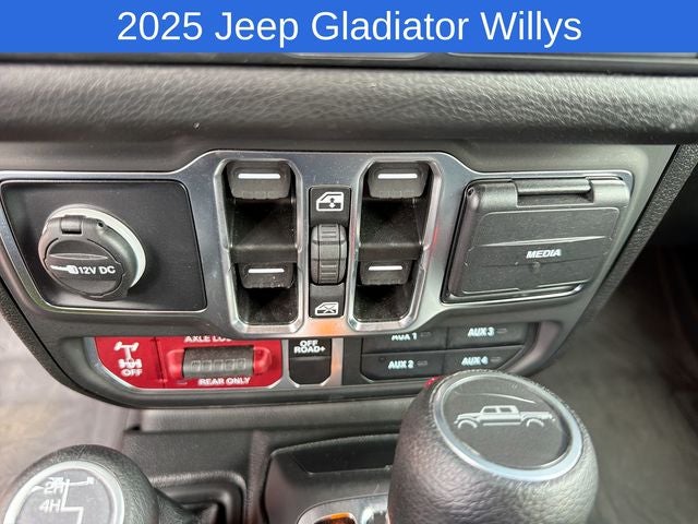 2025 Jeep Gladiator Willys