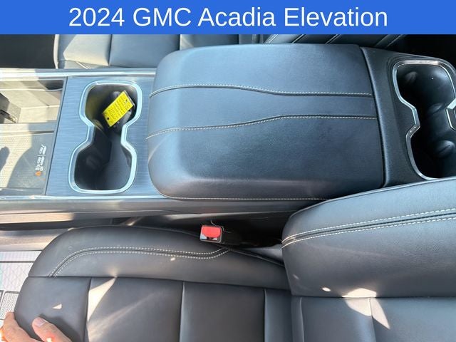 2024 GMC Acadia Elevation