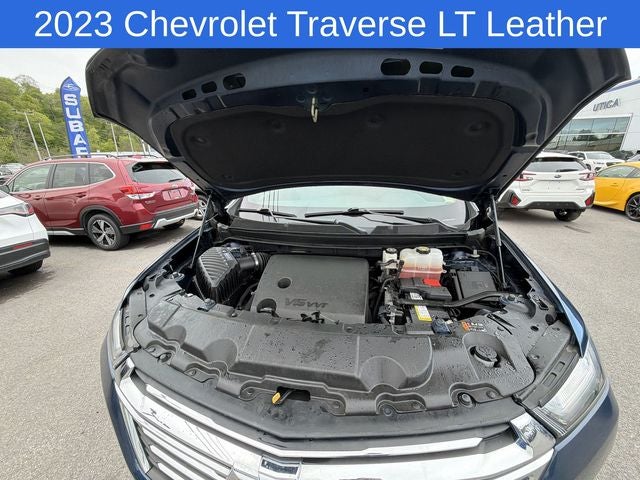 2023 Chevrolet Traverse LT Leather