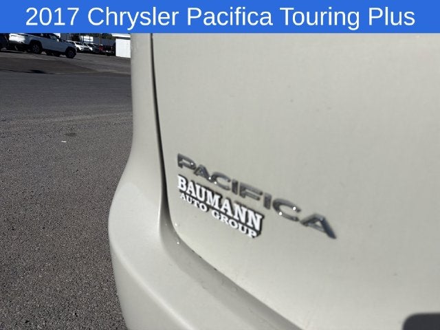 2017 Chrysler Pacifica Touring L