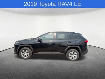 2019 Toyota RAV4 LE