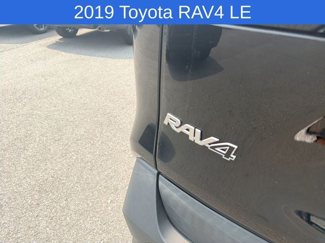 2019 Toyota RAV4 LE