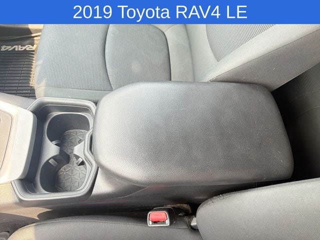 2019 Toyota RAV4 LE
