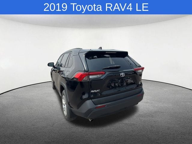 2019 Toyota RAV4 LE