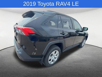 2019 Toyota RAV4 LE