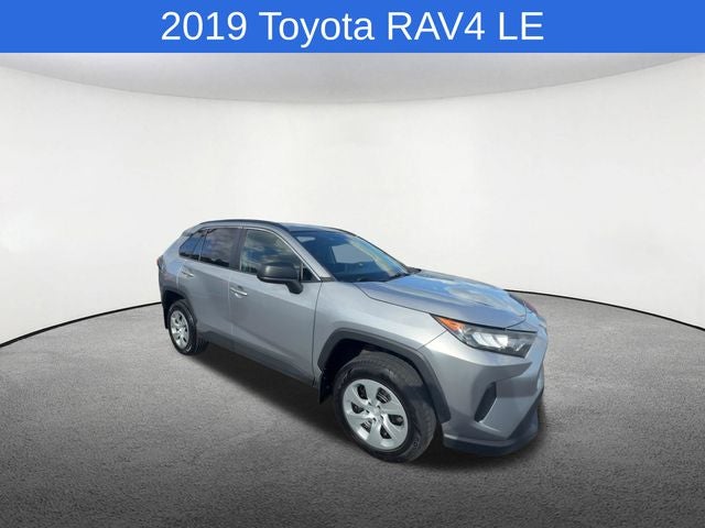 2019 Toyota RAV4 LE