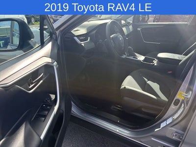 2019 Toyota RAV4 LE