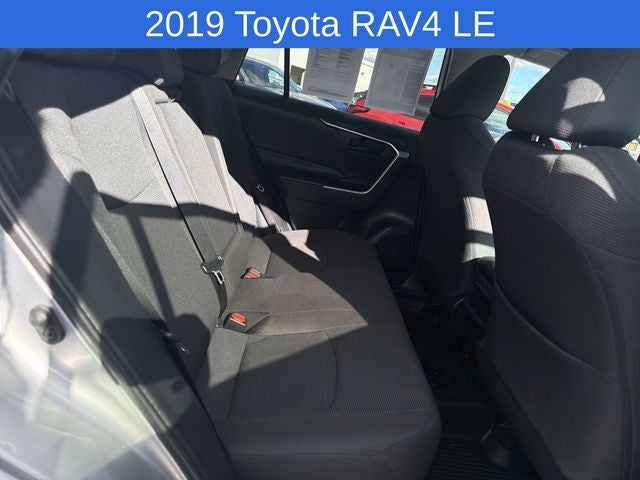2019 Toyota RAV4 LE