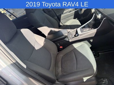 2019 Toyota RAV4 LE