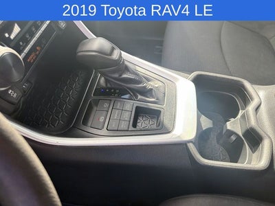 2019 Toyota RAV4 LE