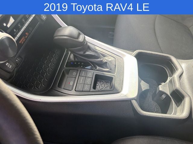 2019 Toyota RAV4 LE