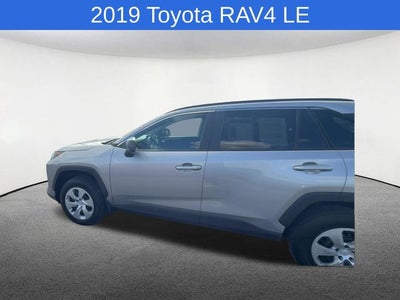 2019 Toyota RAV4 LE