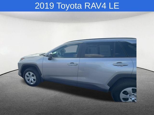 2019 Toyota RAV4 LE