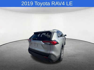2019 Toyota RAV4 LE