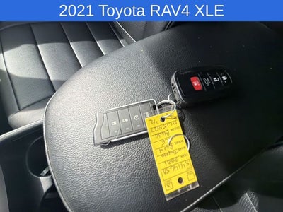 2021 Toyota RAV4 XLE