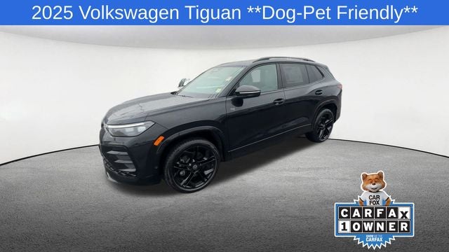 2025 Volkswagen Tiguan 2.0T SE R-Line Black