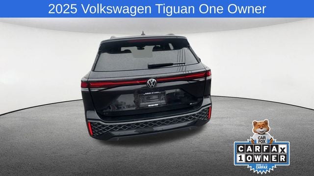 2025 Volkswagen Tiguan 2.0T SE R-Line Black
