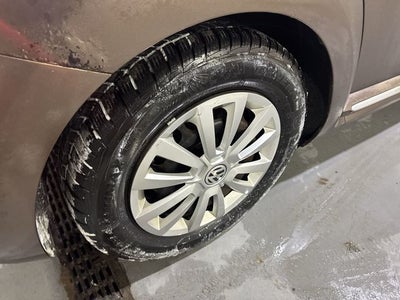 2012 Volkswagen Beetle 2.5L