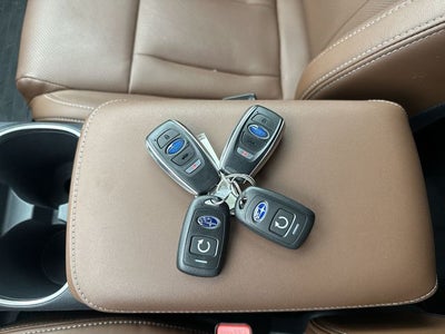 2025 Subaru Outback Touring XT