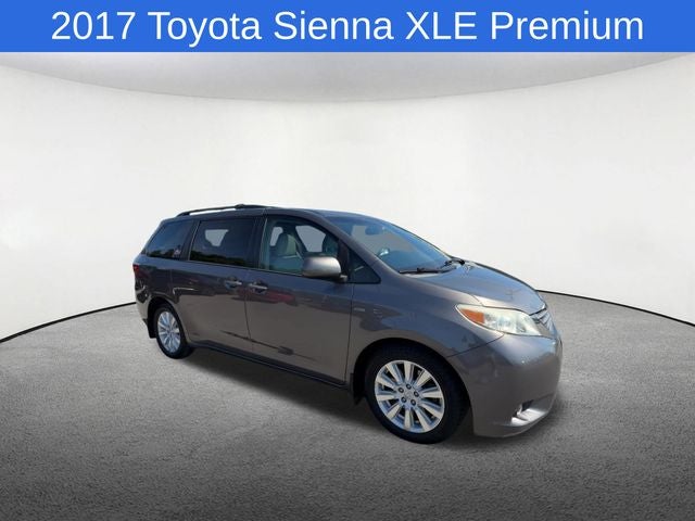2017 Toyota Sienna XLE Premium 7 Passenger
