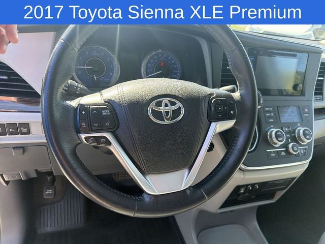 2017 Toyota Sienna XLE Premium 7 Passenger