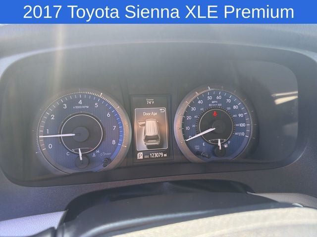 2017 Toyota Sienna XLE Premium 7 Passenger
