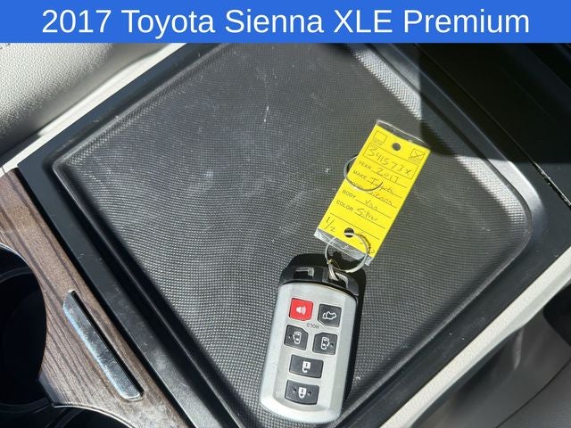 2017 Toyota Sienna XLE Premium 7 Passenger