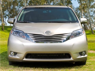 2017 Toyota Sienna XLE Premium 7 Passenger